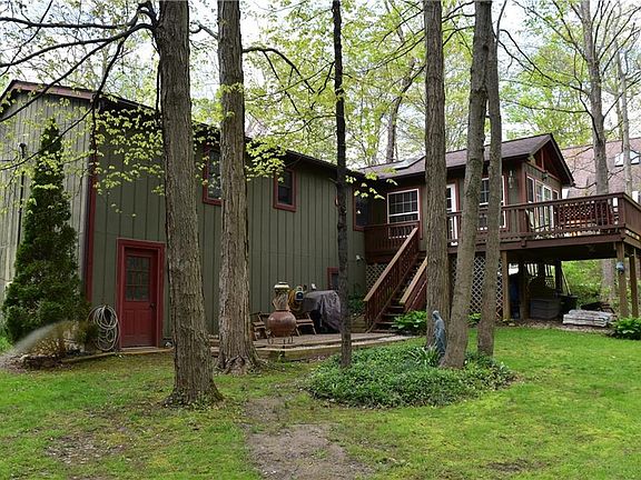 3rd image of 14741 Evergreen Dr