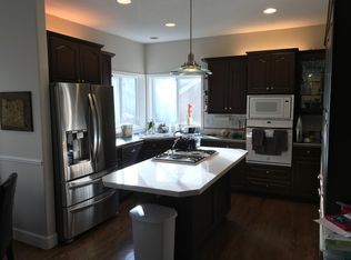 16524 SW Timberland Dr, Beaverton, OR 97007