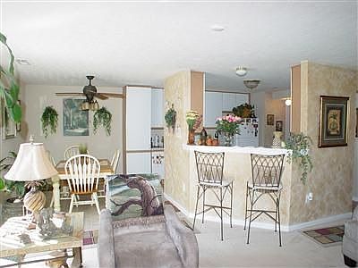 4th image of 1711 Arundel Ct