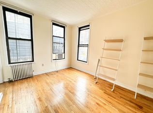 43 Havemeyer St #2R, Brooklyn, NY 11211