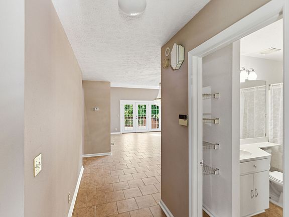 4th image of 5230 Village Way