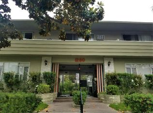 1280 N Laurel Ave, Los Angeles, CA 90046