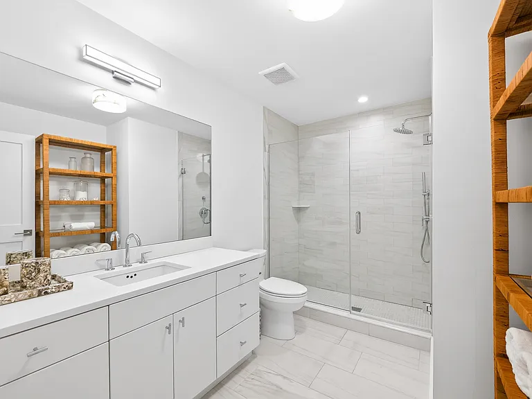 17 Bay View Rd W — Photo 30