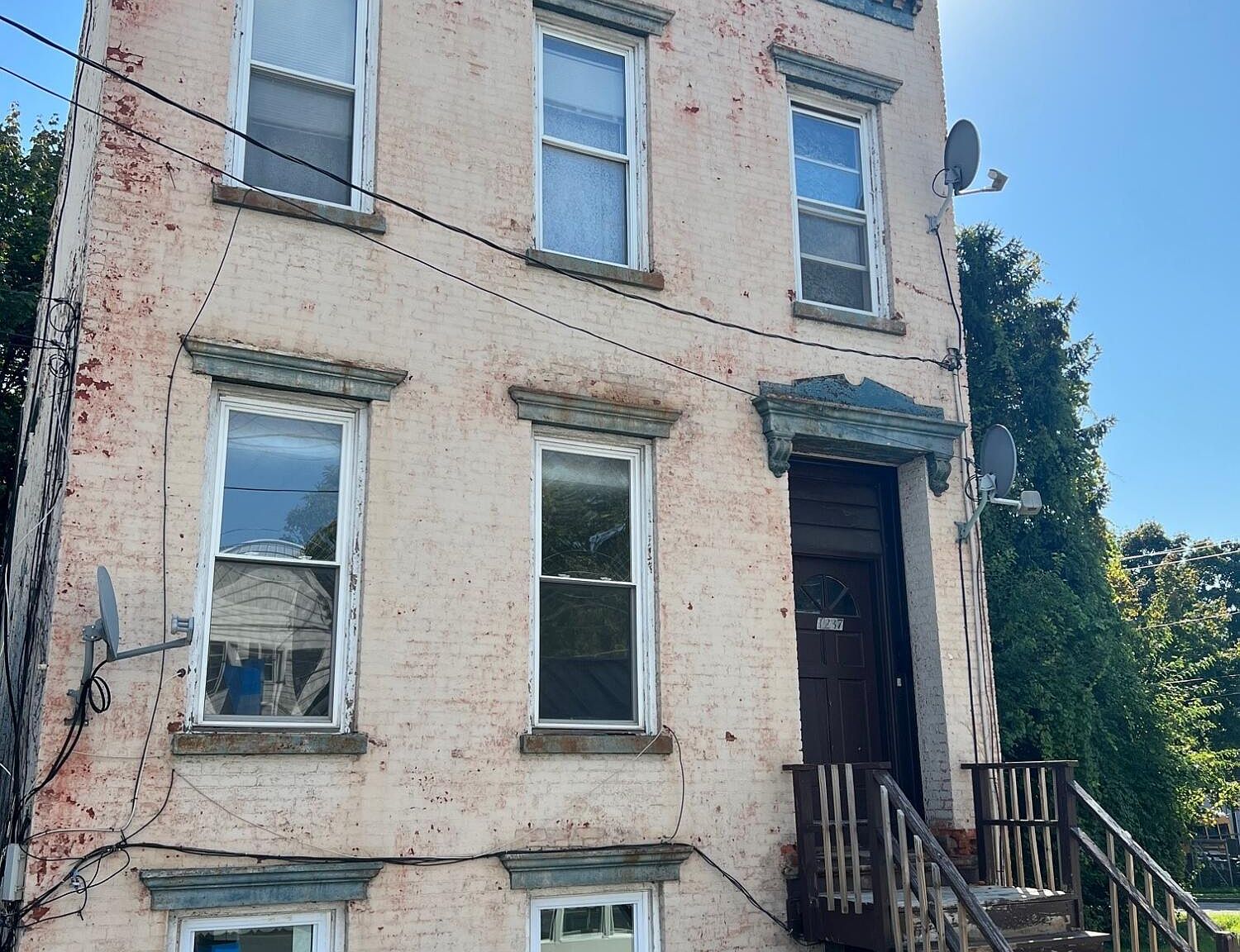 1237 Broadway, Menands, NY 12204 Zillow