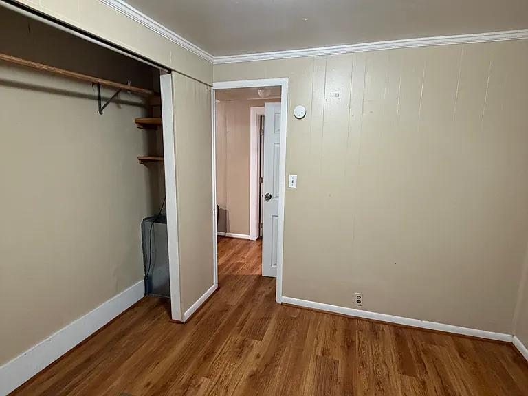 1008 Hunters Meadow Ln — Photo 6