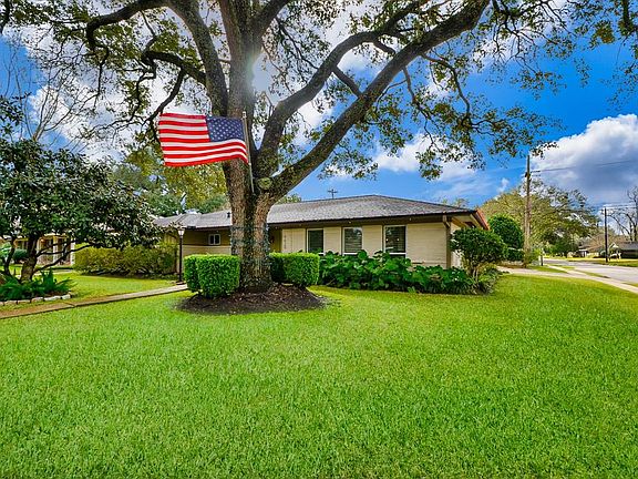 4th image of 4629 Briarbend Dr