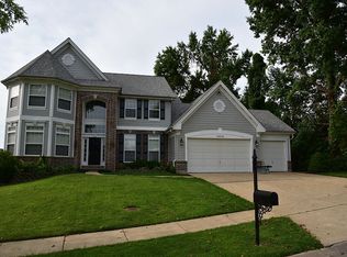 14010 Eagle Manor Ct, Chesterfield, MO 63017