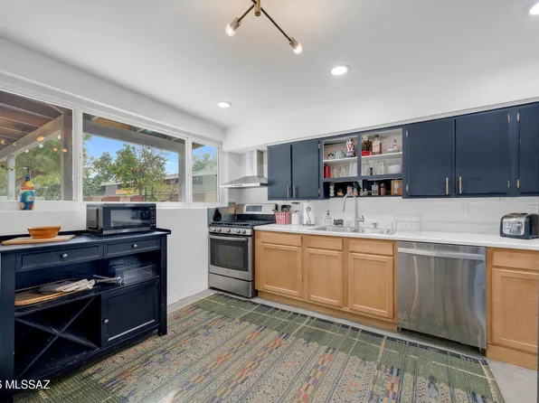 3038 N Mountain Ave, Tucson, AZ 85719