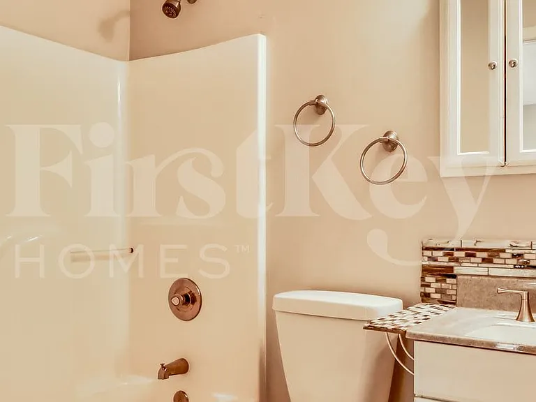 1831 Florine Ct — Photo 13