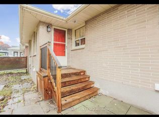 758 Somerville St #BASEMENT, Oshawa, ON L1G 4J3