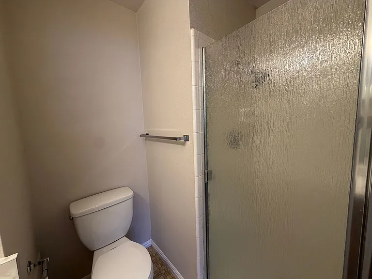 375 S Main St #8 — Photo 15