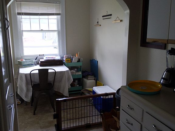 4th image of 6041 N College Ave