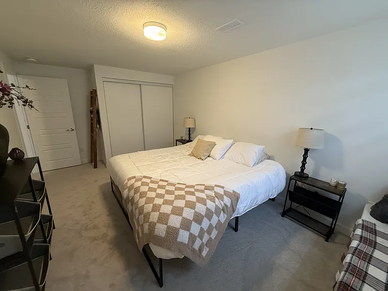 6333 Ottawa St W #1 — Photo 10