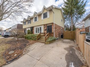 651 Roger St, Sarnia, ON N7S 4A5