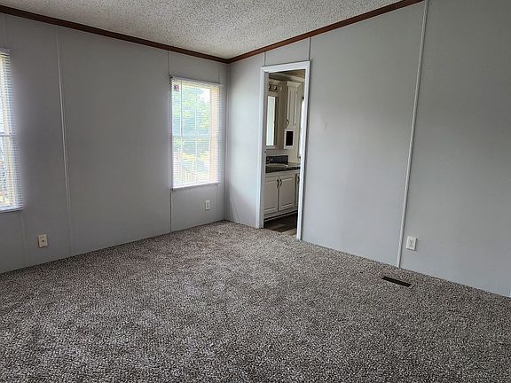 5th image of 89 Deerfield Pines Dr