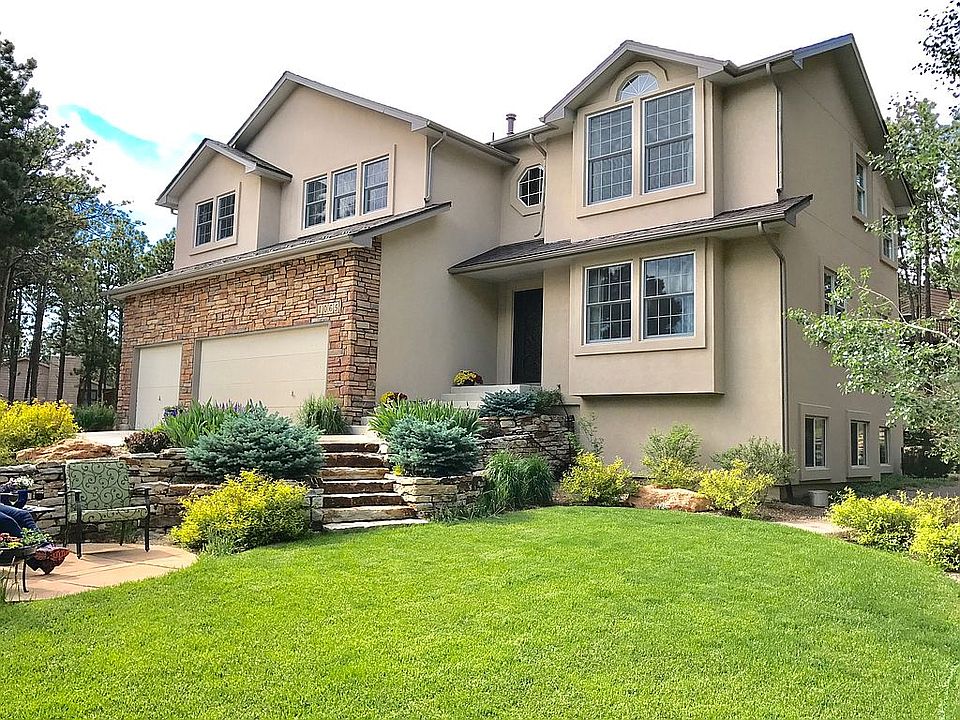 2nd image of 1065 Golden Pine Ln