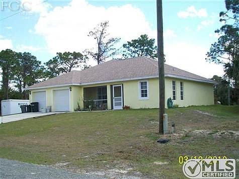 2nd image of 8047 Sandalwood Cir
