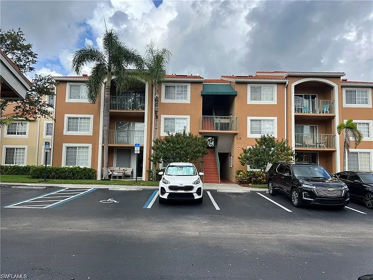 1210 Wildwood Lakes Blvd #206 — Photo 1