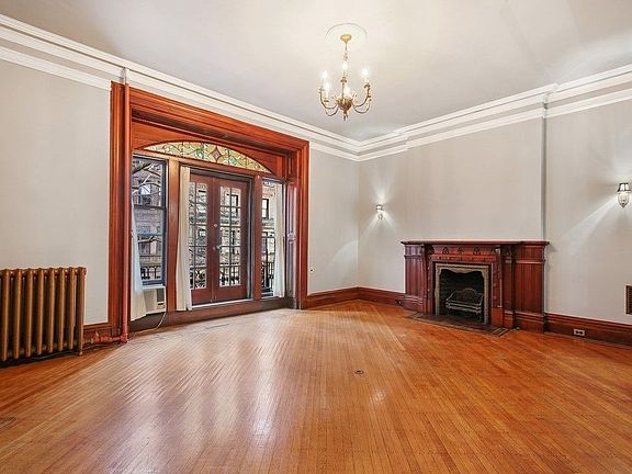 2nd image of 45 W 73rd St APT 1