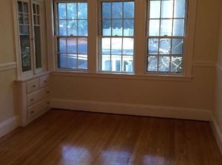 29 Bennington St, Newton, MA 02458