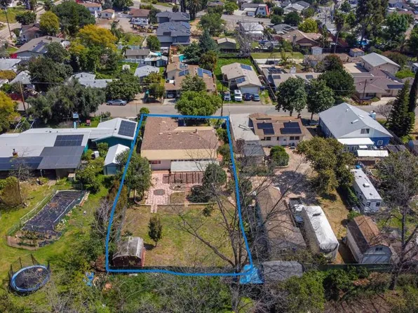 8322 Sunset Rd, Lakeside, CA 92040