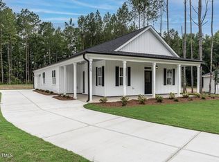 329 Green Pines Estates Dr, Kenly, NC 27542