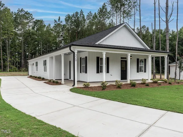 329 Green Pines Estates Dr, Kenly, NC 27542