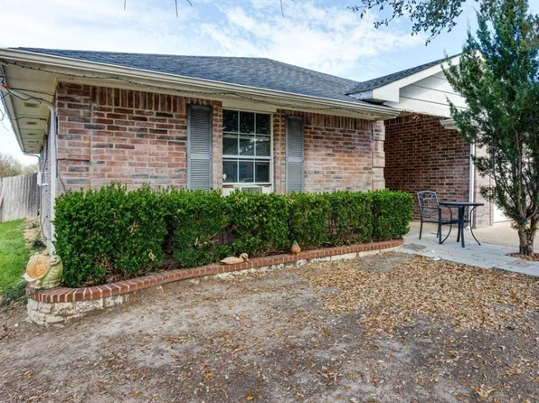 3833 Kiest Knoll Dr, Dallas, TX 75233