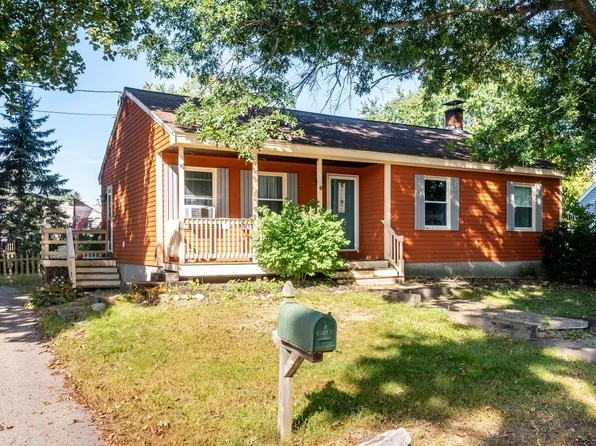 4 East Street, Somersworth, NH 03878