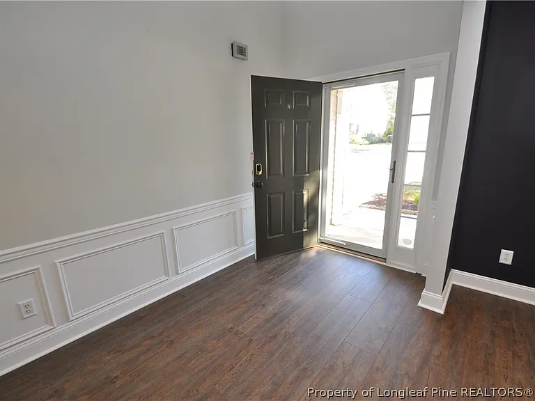 124 Shadow Mountain Ln — Photo 3