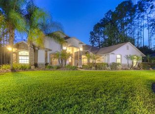 424 Pine Bluff Dr, Lutz, FL 33549