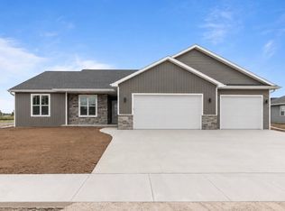 N8851 Killarney Way, Menasha, WI 54952