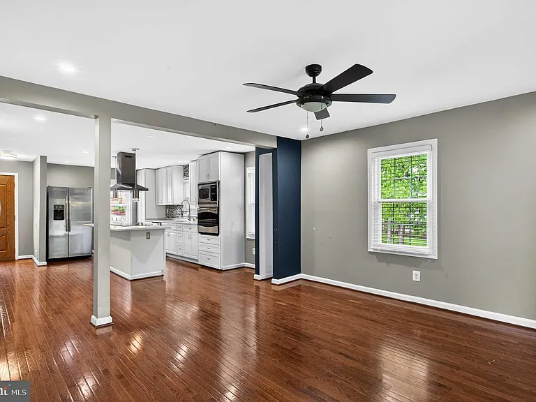 16611 Geddy Ct — Photo 12