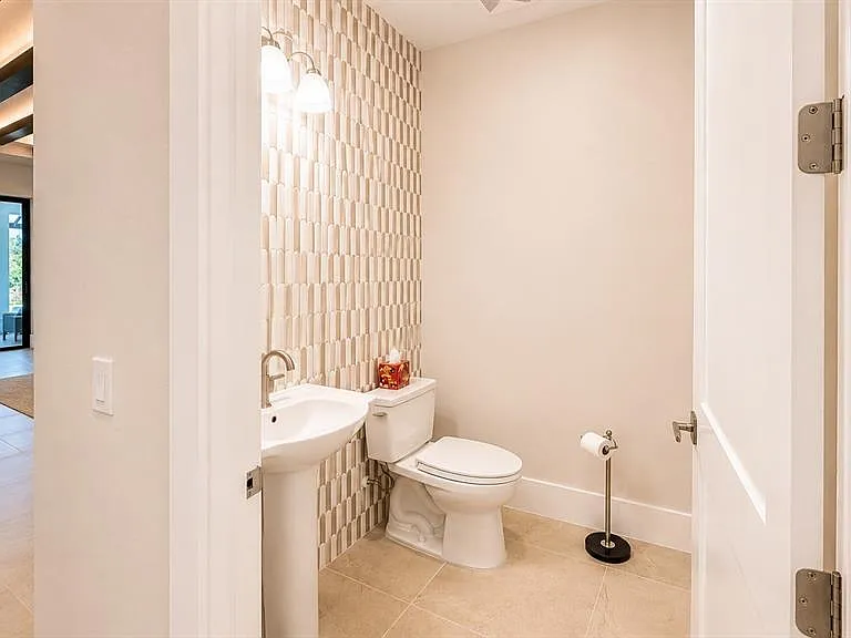 269 Blue Pearl Ct — Photo 17