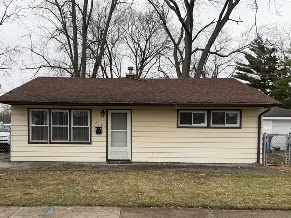 212 Durham Dr, Steger, IL 60475