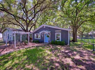 108 E Lakeshore Dr, Sunrise Beach, TX 78643