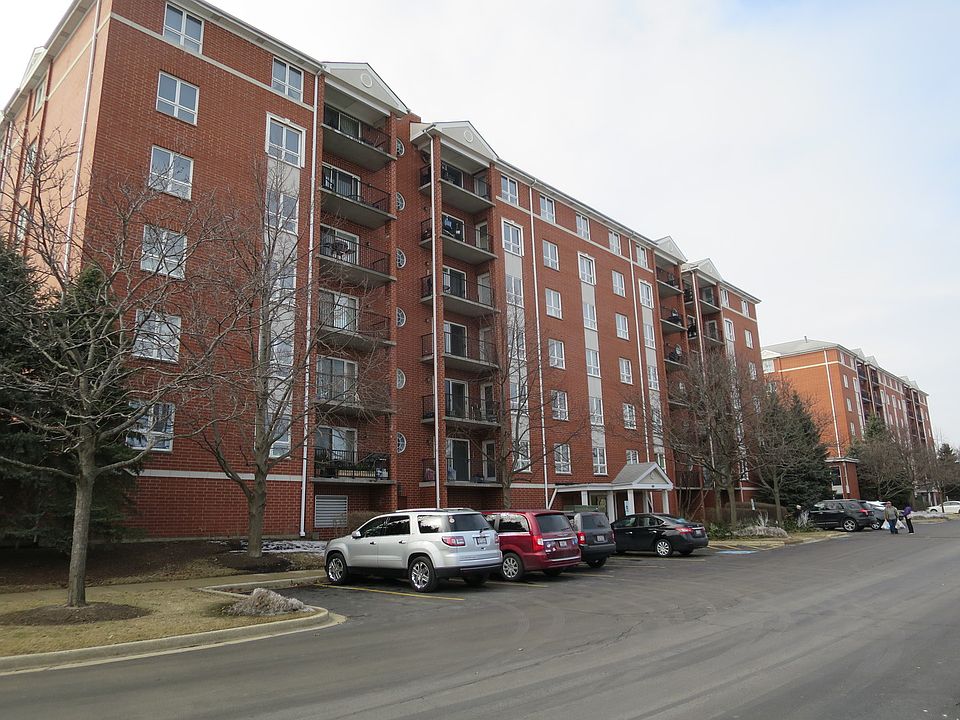 1st image of 100 N Milwaukee Ave APT 504