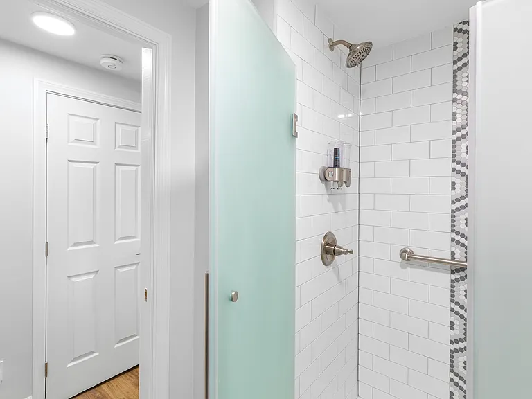 Modern Shower
