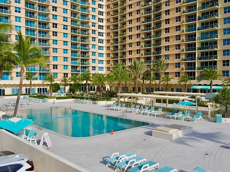 2501 S Ocean Dr #1535-AVAILABLEAUG15 — Photo 38