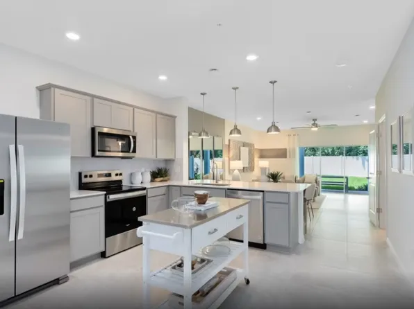 3075 Emerald Acres Ln, Sanford, FL 32771