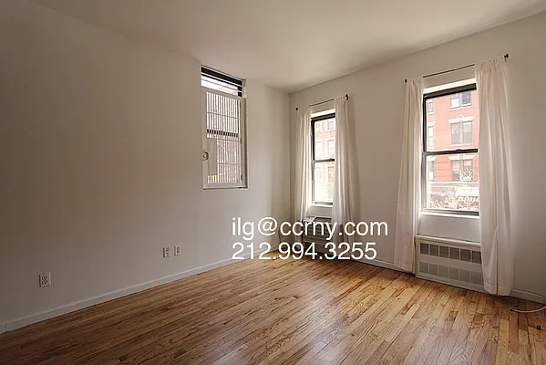 Rented by City Connections Realty | media 1