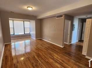 6127 S Indiana Ave, Chicago, IL 60637