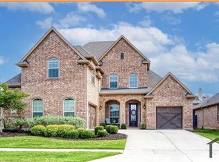 724 Patio St, Aubrey, TX 76227