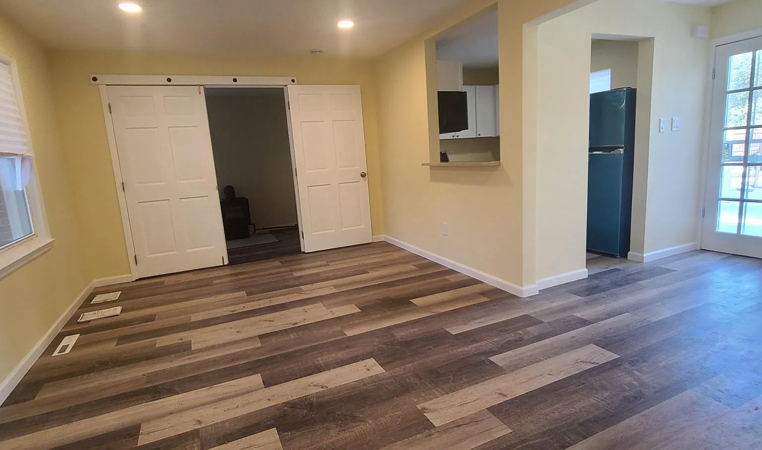3 bed, 1066 sqft, $2,790 — Photo 3