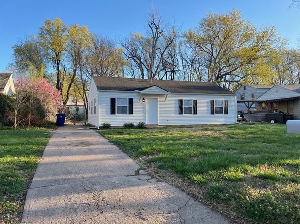1430 E Denver Dr, Wichita, KS 67219
