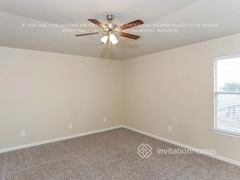 8410 Western Way — Photo 8