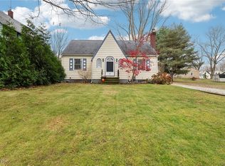 205 Woodland Ave, Conneaut, OH 44030