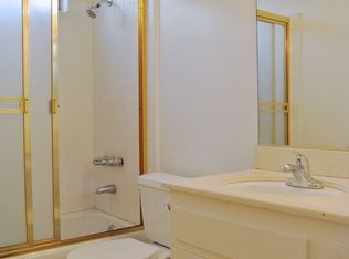 1227 Wellesley Ave APT 01, Los Angeles, CA 90025