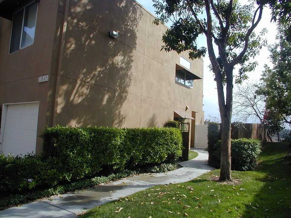 Beautiful Upgraded Home