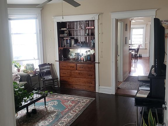 2nd image of 3623 W Shakespeare Ave APT 3